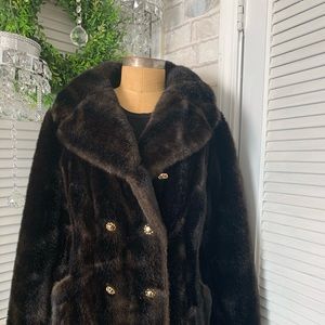 Vintage fake fur coat